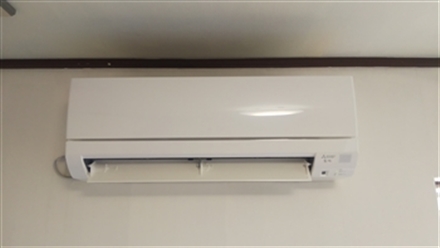 ルームエアコン室内機